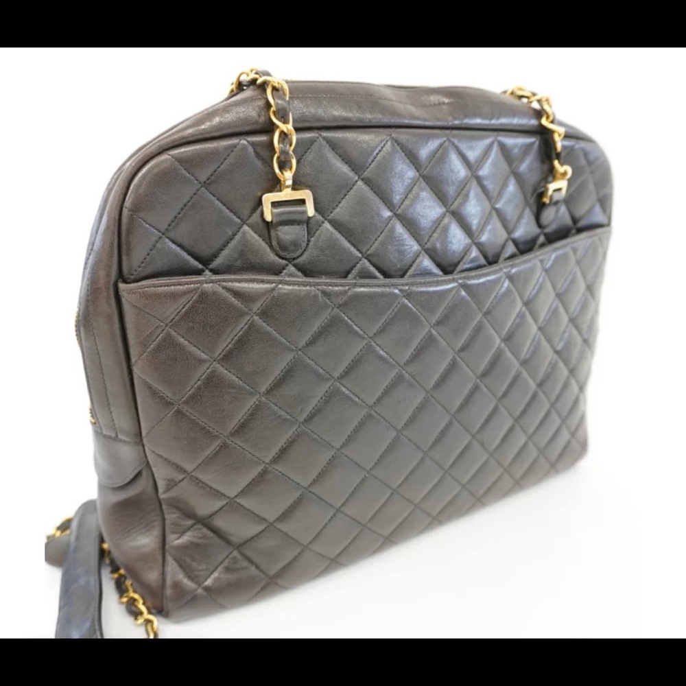 Authentic CHANEL quilted black lambskin tote - Picture 12 of 14